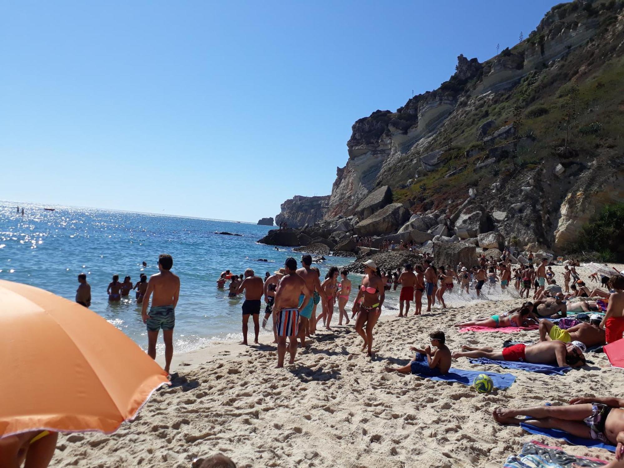 Marilaura'S Beach House Nazaré Dış mekan fotoğraf